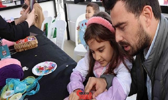 İzmit Ulusal İrade Meydanı’nda 23 Nisan şenlikleri kapsamında kurulan “Renkli
