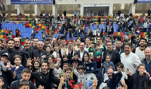 Türkiye Sigorta Basketbol Ligi'nde uğraş eden Konya Büyükşehir Belediyespor, 33.