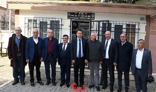 Osmangazi Belediye Başkanı Erkan Aydın, Kayıhan Çarşısı esnafıyla yaptığı kahvaltı