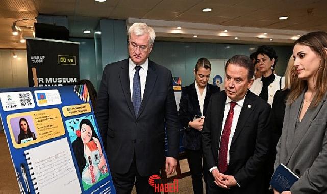 Antalya Büyükşehir Belediyesi Doğan Hızlan Kütüphanesi’nde oluşturulan Ukrayna Kitap Köşesi,