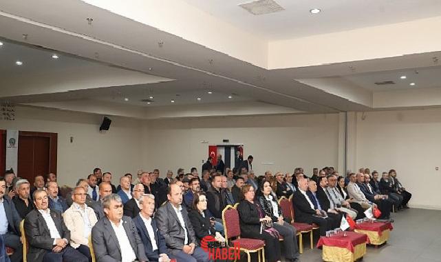 Ödemiş Belediye Başkanı Mustafa Turan, Kongre Merkezi’nde düzenlenen programla mahalle