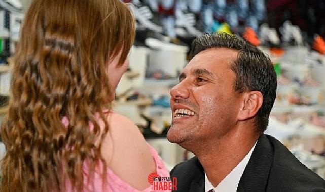 Manisa Büyükşehir Belediye Başkanı Ferdi Zeyrek, 23 Nisan Ulusal Egemenlik