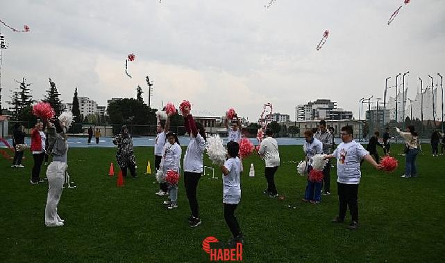 Manisa Büyükşehir Belediyesi’nin destekçisi olduğu, Manisa Otizm Derneği’nin İçişleri Bakanlığı