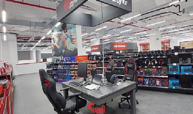 Oyun dünyası her yaştan tutkunlarıyla birlikte sürat kesmeden büyümeye devam