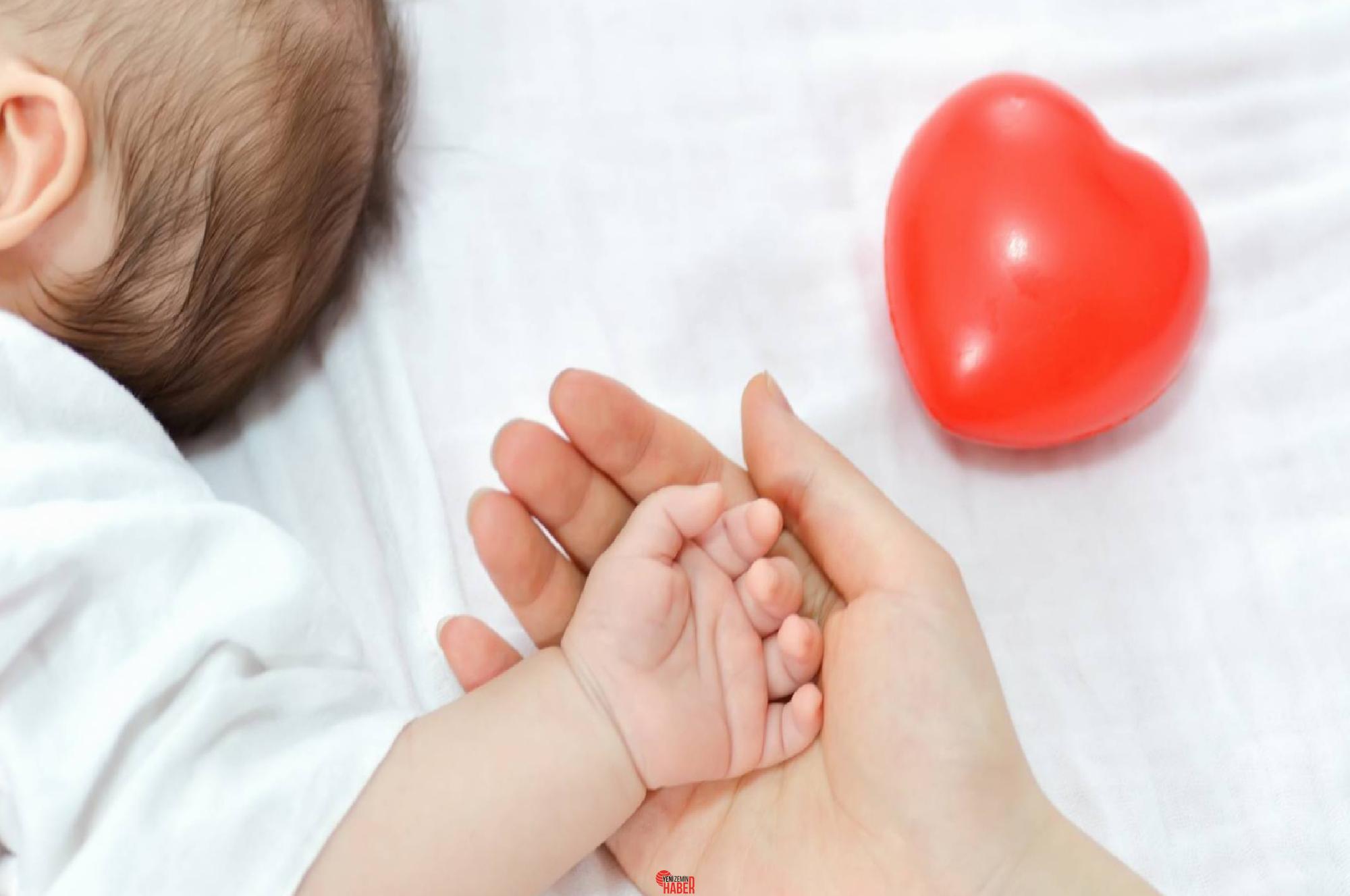 Menenjit saatler içinde mevte neden olabiliyor! Uzmanlar, menenjit hastalığının dakikalar