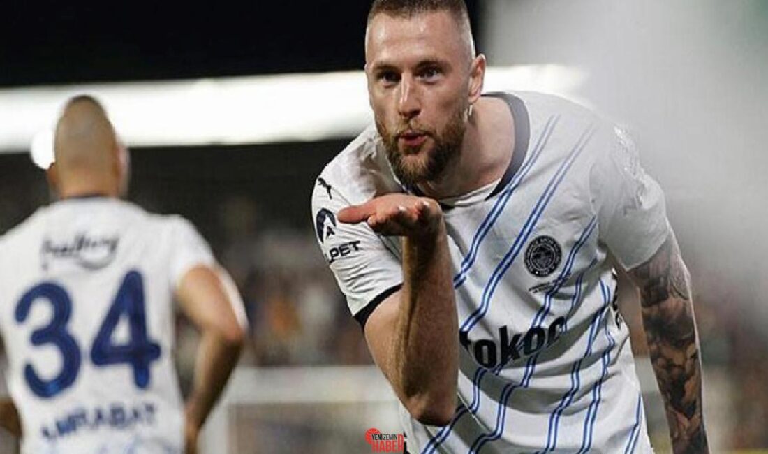 Fenerbahçe'nin Slovak stoperi Milan Skriniar, gruptaki geleceği ve kulübün mevcut