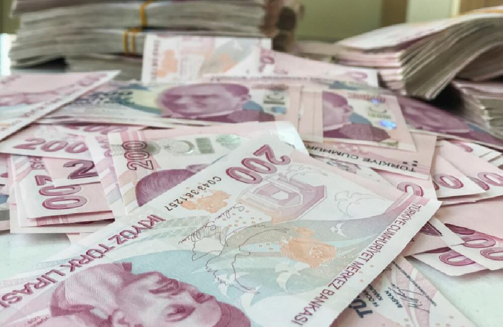 Gereksinim kredisi faizlerinde 12 ay vadede yükselişler yaşanırken, en düşük