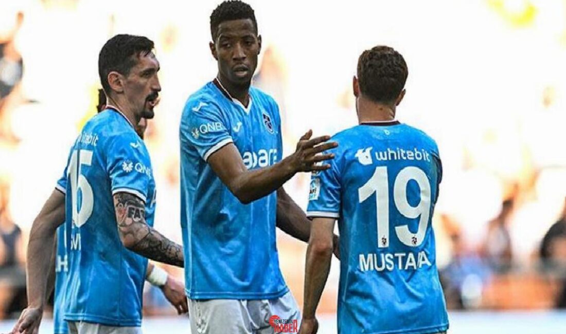 Trabzonspor'un golcü oyuncusu Simon Banza, attığı gollerle bordo-mavili gruba katkı