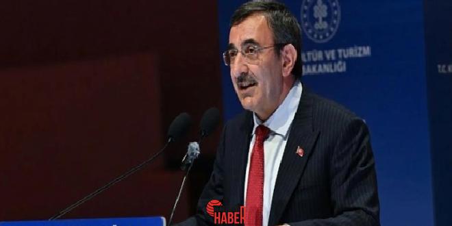Cumhurbaşkanı Yardımcısı Yılmaz, Türkiye'nin turizm hedeflerini ve Erzurum'un turizm potansiyelini