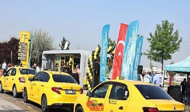 Nilüfer Belediyesi, kentteki çağdaş, tek tip taksi duraklarına bir yenisini
