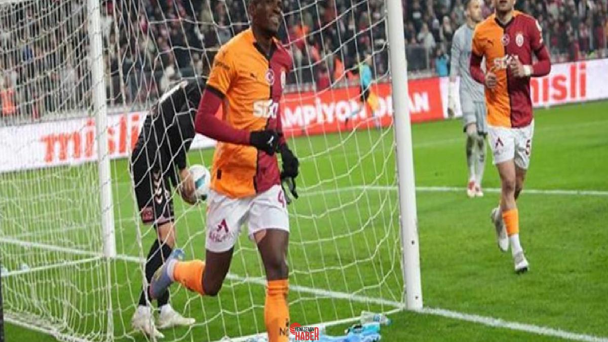Galatasaray’da gündemin ana hususlarından biri Napoli’den kiralanan Victor Osimhen’in geleceği.