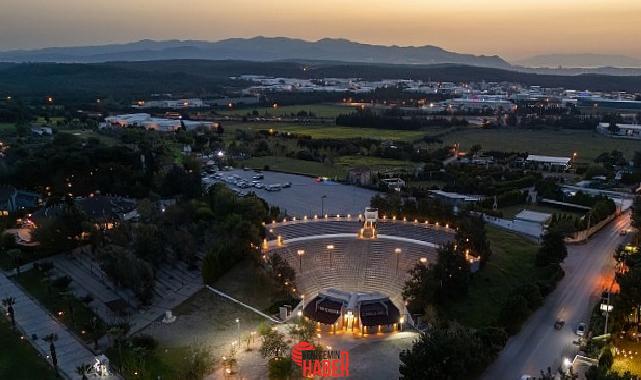 Buca Belediyesi Zeki & Metin Amfi Tiyatro, yenilenen yüzü ile