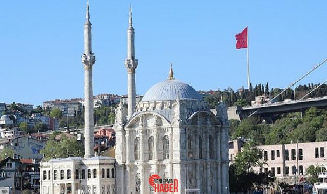Zeytinburnu Belediyesi’nin ilçede ikamet eden vatandaşlar için düzenlediği fiyatsız Boğaz