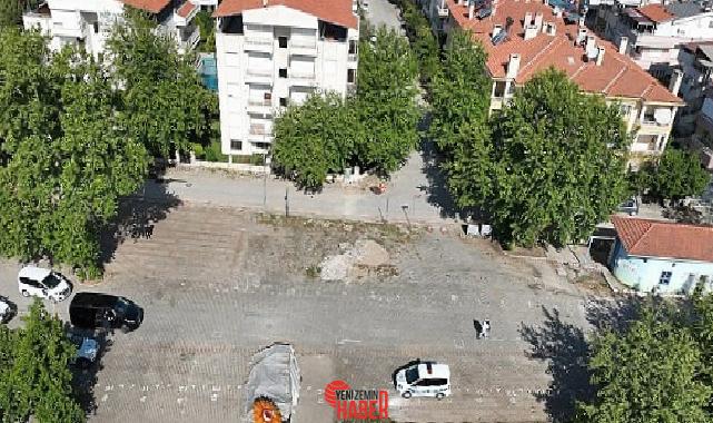 Edremit’in Altınoluk İskele Mahallesi’nde Şahindere üzerindeki lunapark Edremit Belediyesi takımları