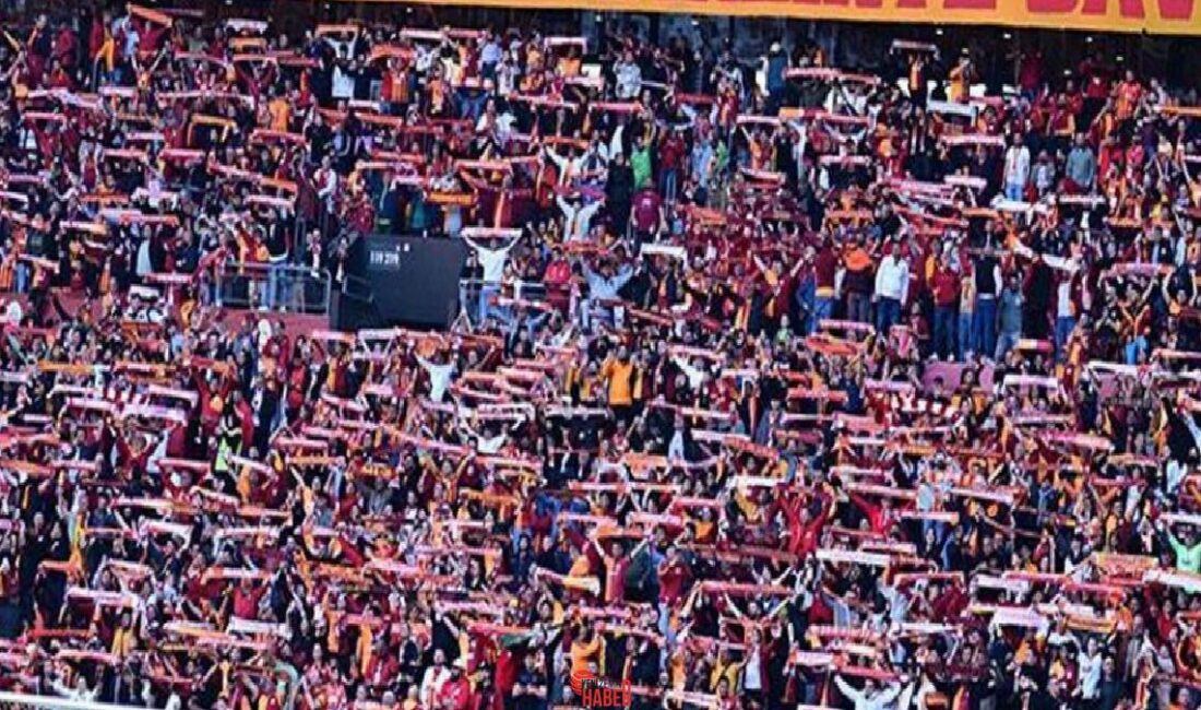Galatasaray resmi sitesinden yaptığı açıklamada gelecek dönemin kombine fiyatlarını duyurdu.