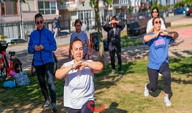 Konak Belediyesi’nin klasikleşen aktifliği ‘Açık Havada Sabah Sporu’ on farklı