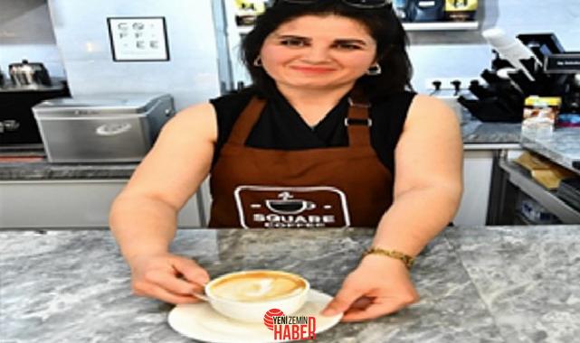 İzmir Büyükşehir Belediyesi Meslek Fabrikası, İzmirli bayanların geleceğine ışık tutuyor.