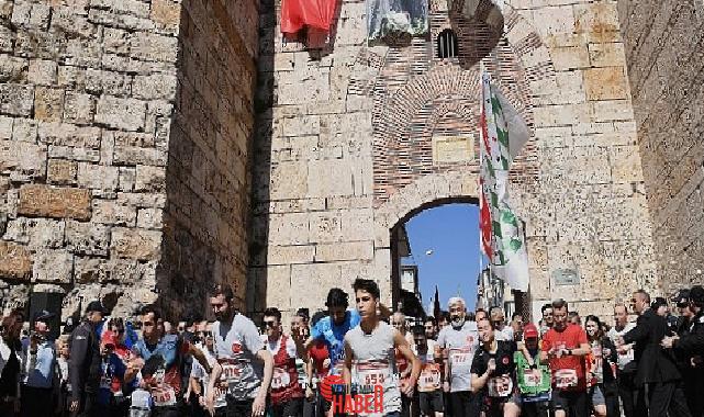 Osmangazi Belediyesi tarafından bu yıl 20’ncisi düzenlenen Osman Gazi’yi Anma