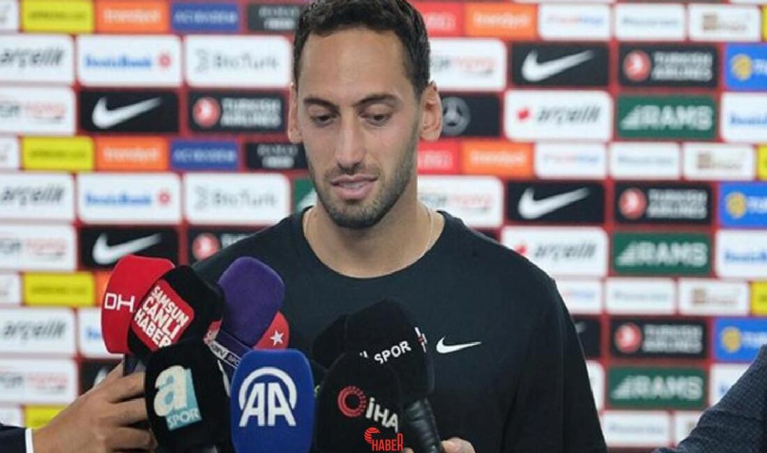 Inter Teknik Yöneticisi Simone Inzaghi, ulusal futbolcu Hakan Çalhanoğlu ile