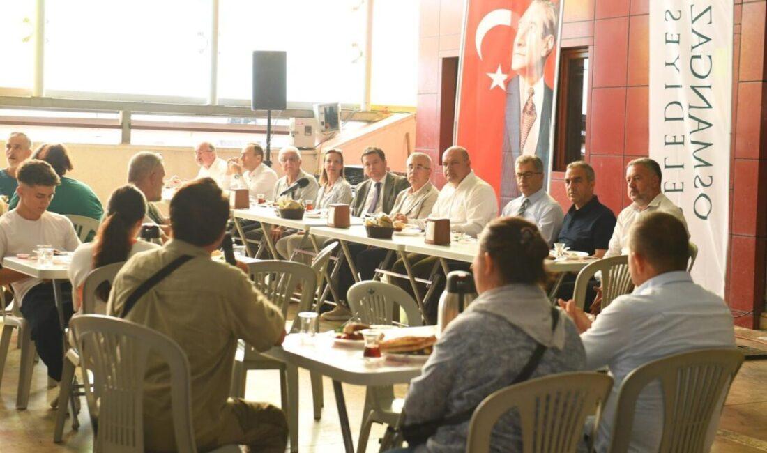 Osmangazi Belediye Başkanı Erkan Aydın, Akpınar Mahallesi sakinleriyle buluştu. Akpınar Mahallesi