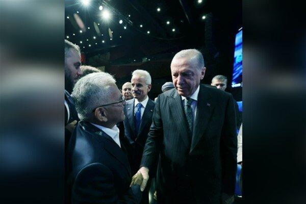 Büyükşehir Belediye BaşkanıMemduh Büyükkılıç, Ulaştırma ve Altyapı Bakanı Abdulkadir Uraloğlu’nun