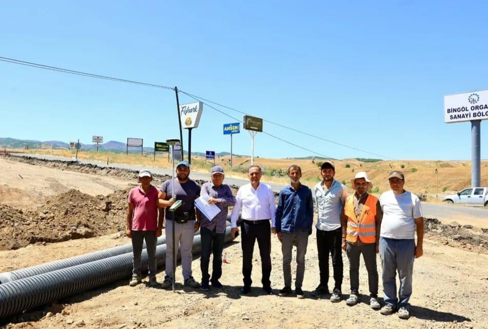 Bingöl Valiliği tarafından yapılan açıklamada, söz konusu yolun yerinde incelendiği