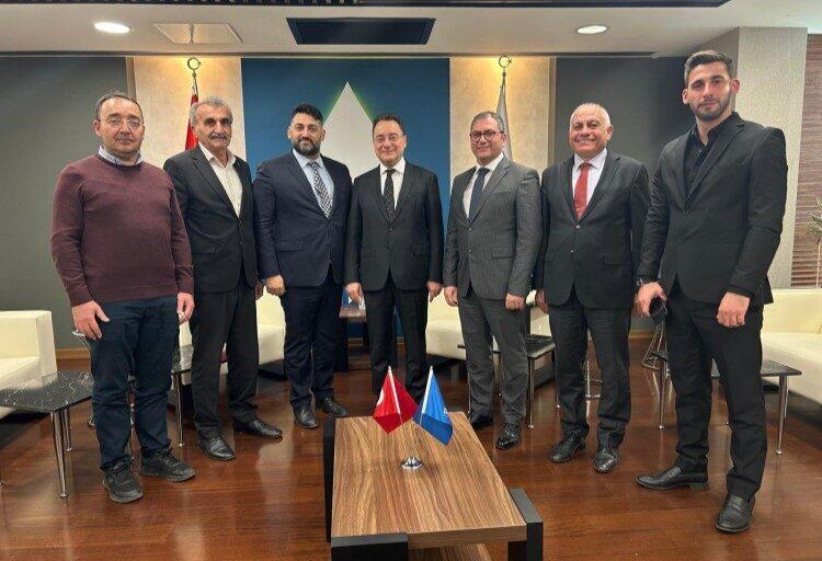 DEVA Partisi Bursa İl Başkanı Tayfun Öztürk, BTSO’da düzenlenen konkordato