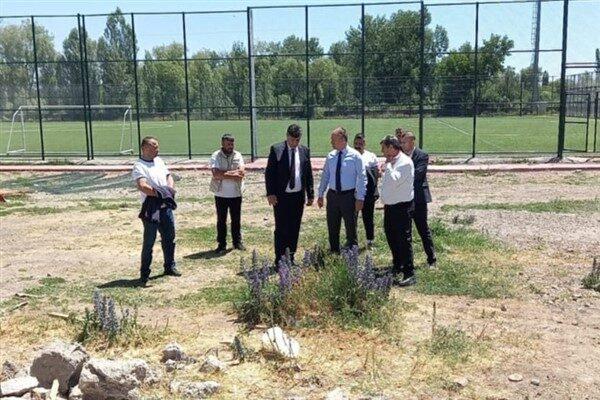 İncelemeler sırasında Pasinler Belediye Başkanı Ünsal Sertoğlu ve İlçe Gençlik