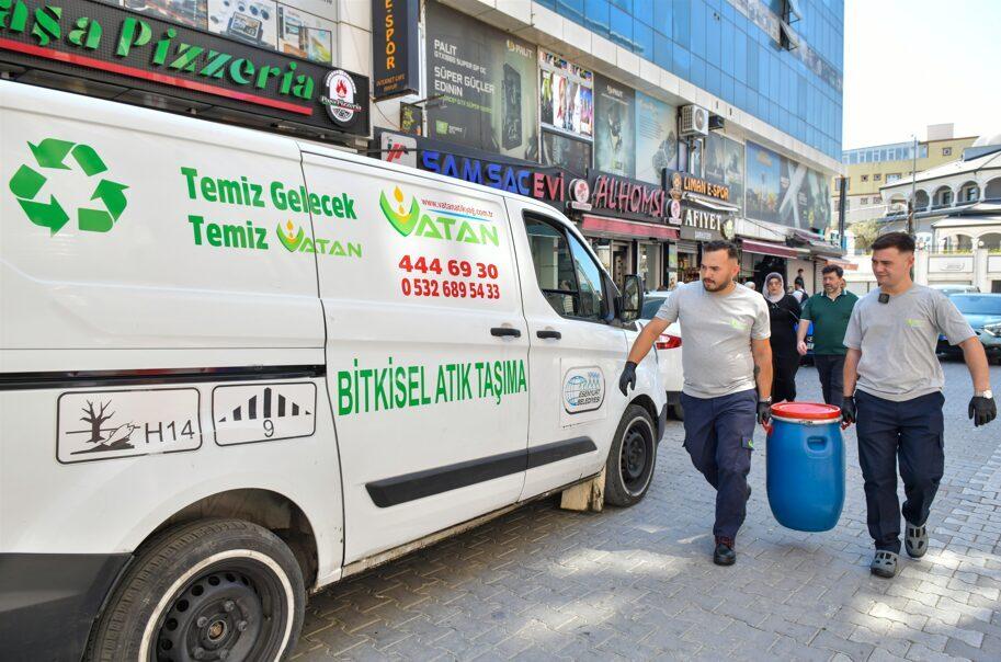 Esenyurt Belediyesi, çevre bilincini artırmak ve geri dönüşüm kültürünü yaygınlaştırmak