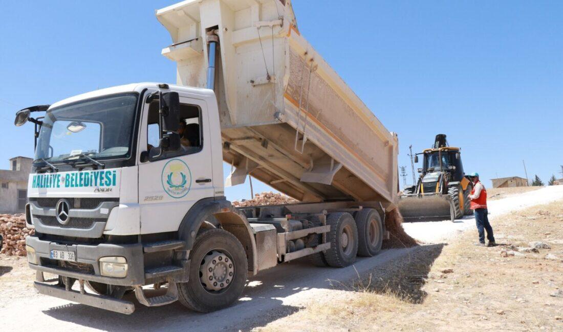 Kısa sürede tamamlanan yol çalışmaları sayesinde mahalle sakinleri, tozdan ve