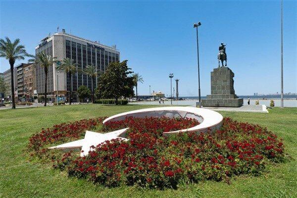 İzmir Büyükşehir Belediyesi Park ve Bahçeler Dairesi Başkanlığı, sıcaklıkların artmasıyla