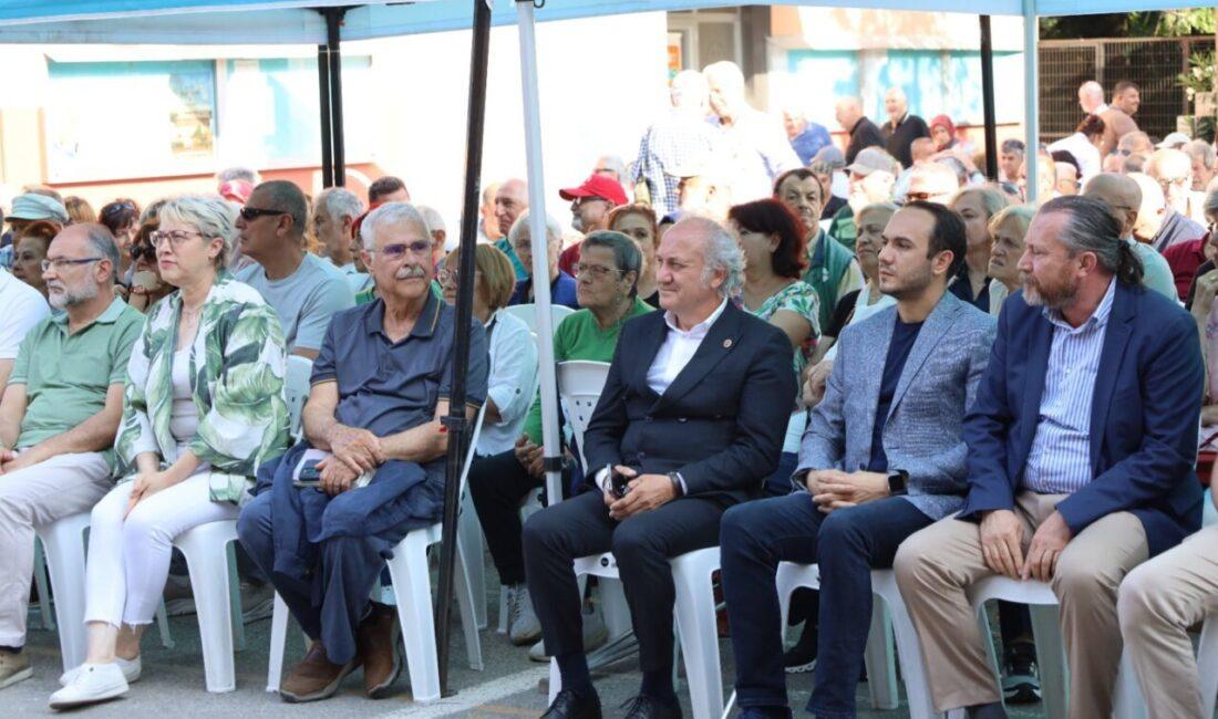 İzmit Sanat Okulu Mezunları Derneği  (İZSANDER) tarafından geleneksel hale getirilen
