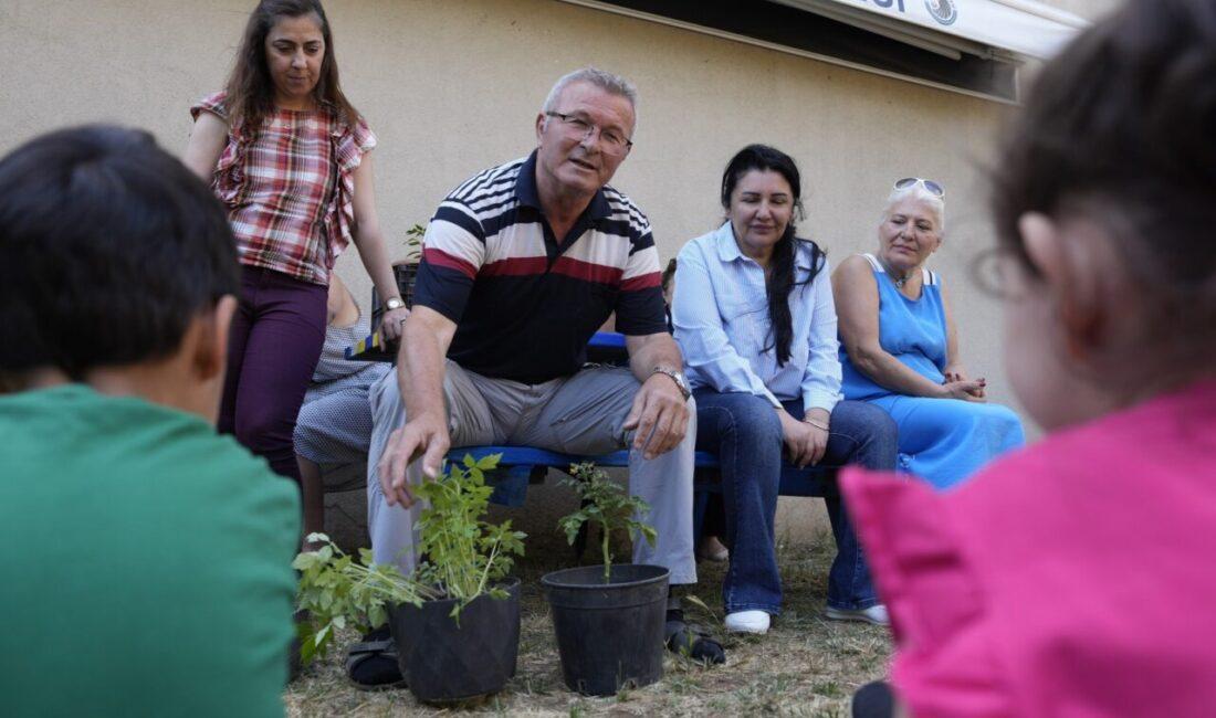Kartal Belediyesi Hürriyet Kreşi öğrencilerine yönelik gerçekleştirilen etkinlikte, çocuklara fidan