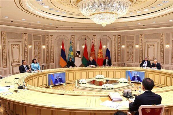 Rusya Devlet Başkanı Putin, Minsk'teki Bağımsızlık Sarayı'nda düzenlenen Yüksek Avrasya