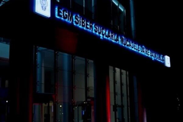 İçişleri Bakanı Yerlikaya, 48 il merkezli “nitelikli dolandırıcılık, yasa dışı