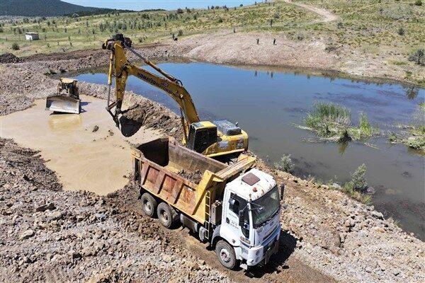 ABB ekiplerinin 1 dozer, 1 paletli ekskavatör, 1 looder, 1