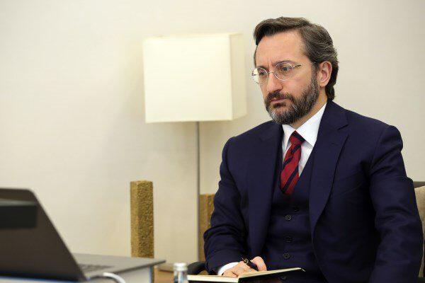 Cumhurbaşkanlığı İletişim Başkanı Altun, Cumhuriyet Halk Partisi Genel Başkanı Özgür