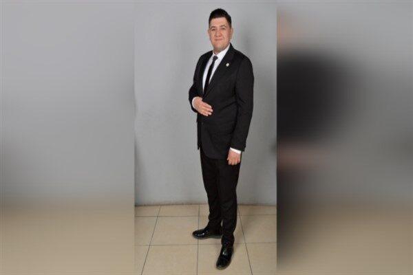 Başkan Arı, açıklamasında yangınla mücadeledeki zafiyetleri, koordinasyondaki eksiklikleri ve ciddi
