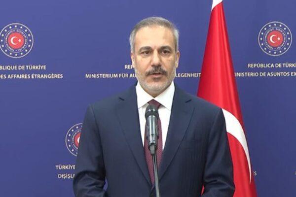 Bakan Fidan, açıklamasında eski rejim kalıntılarının harekete geçtiğini, diğer taraftan