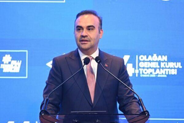 Bakan Kacır, katılımcıların elektrik, enerji, otomasyon, üretim ve elektronik gibi