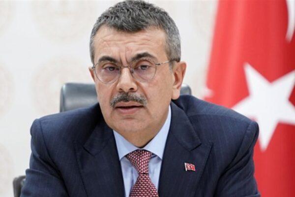 Bakan Tekin, 13 Temmuz Pazar günü öğretmenlik mesleğine adım atmak isteyen adayların ilk
