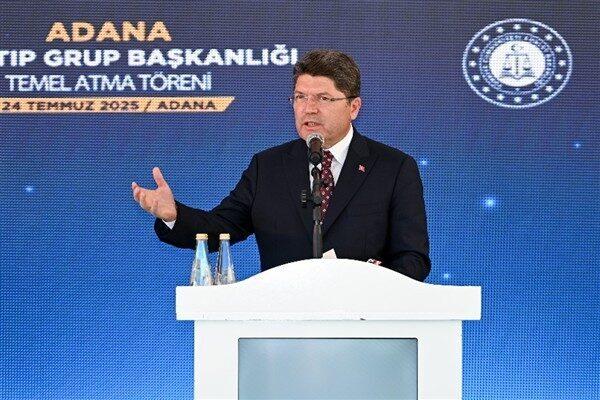 Adalet Bakanı Tunç, Karabük’teki orman yangını bölgesinde incelemelerde bulunduklarını, cansiparane