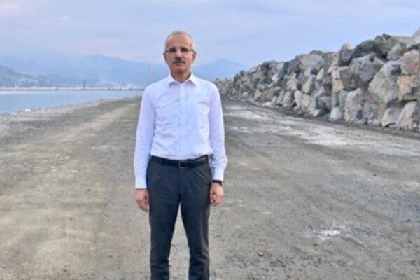 Bakan Uraloğlu, Lefkoşa Çevre Yolu ve Girne Köprülü Kavşağı hakkında açıklama