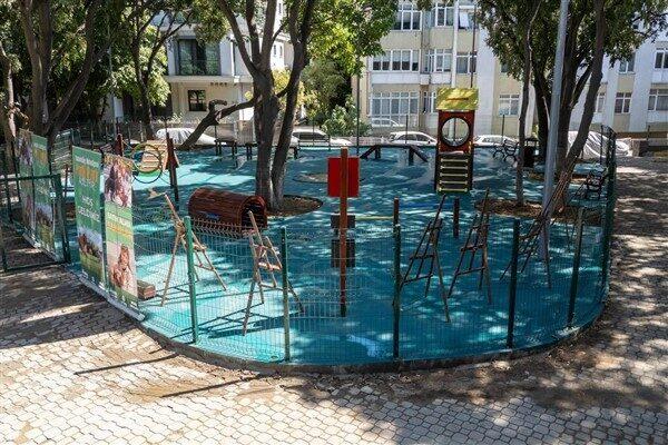  İlk olarak Kartaltepe Millet Parkı içerisinde kurulan Pati Park’ın ardından,