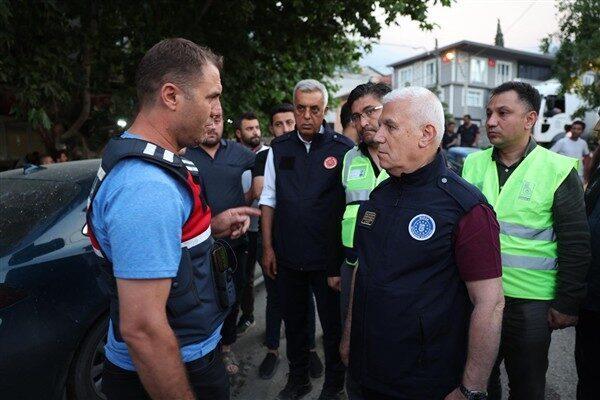 Dün akşam saatlerinde Kestel ilçesinde başlayıp, gece boyunca etkisini artırarak