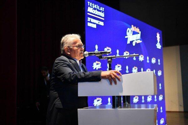 Kayseri İl Özel İdaresi Toplantı Salonu’nda gerçekleşen programa Büyükşehir Belediye