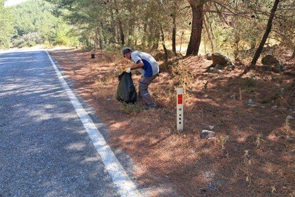 Bodrum Belediyesi Temizlik İşleri Müdürlüğü, artan sıcaklıklarla birlikte meydana gelebilecek