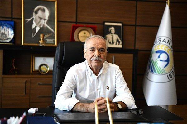 Yaklaşık 45 gündür görevinden uzak kalan Başkan Özcan, yaptığı açıklamada