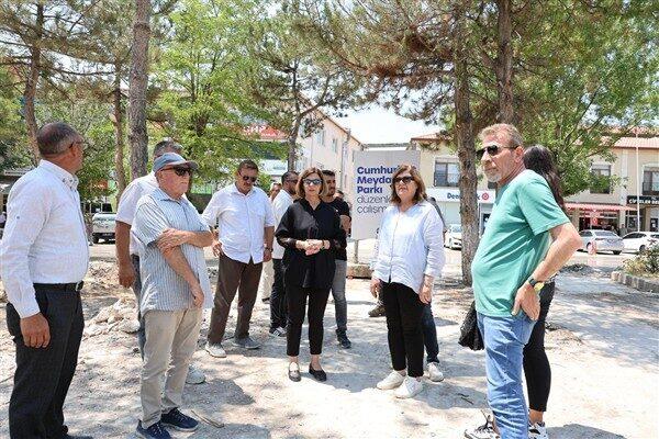 Eskişehir Büyükşehir Belediye Başkanı Ünlüce, Çifteler ilçesinde devam eden yatırımları