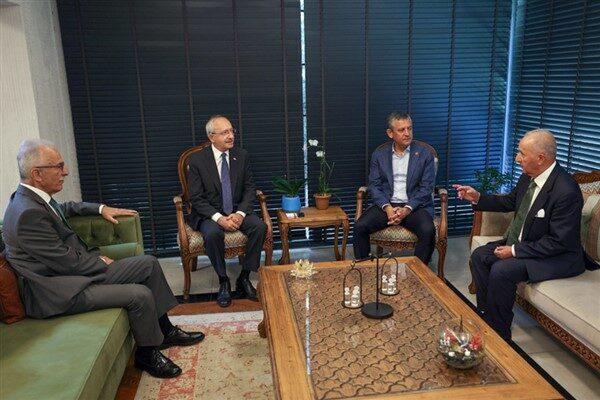 Cumhuriyet Halk Partisi (CHP) Genel Başkanı Özgür Özel, önceki Genel